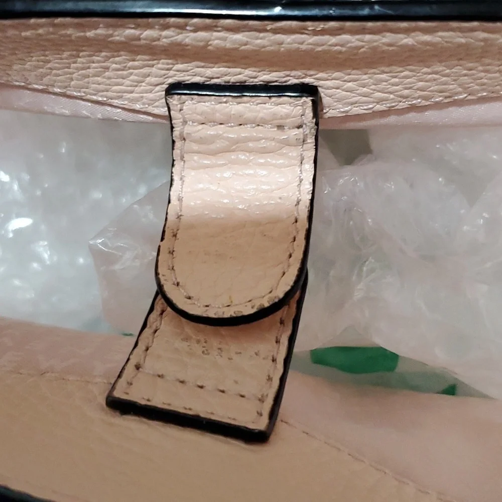 Kate spade large peachy pink and black pebbled leather tote bag